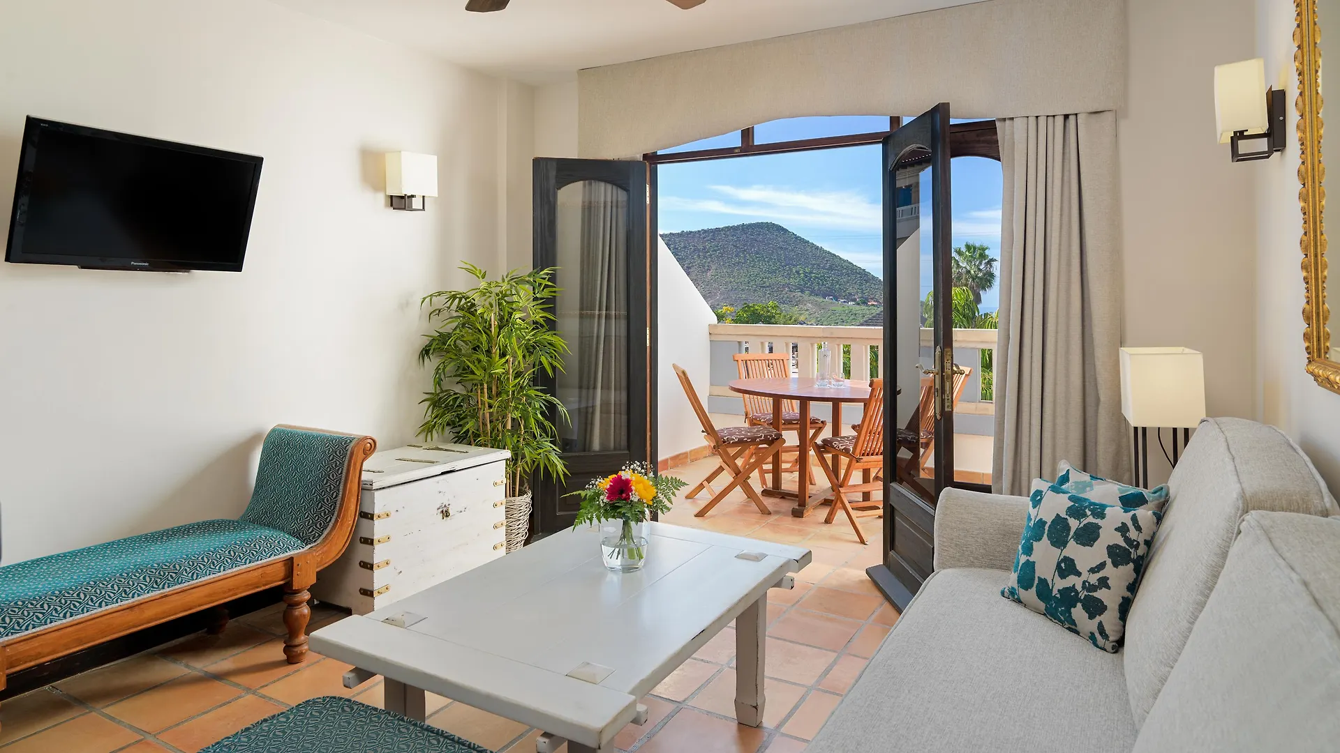 Hotel Regency Country Club, Apartments Suites Playa de las Americas
