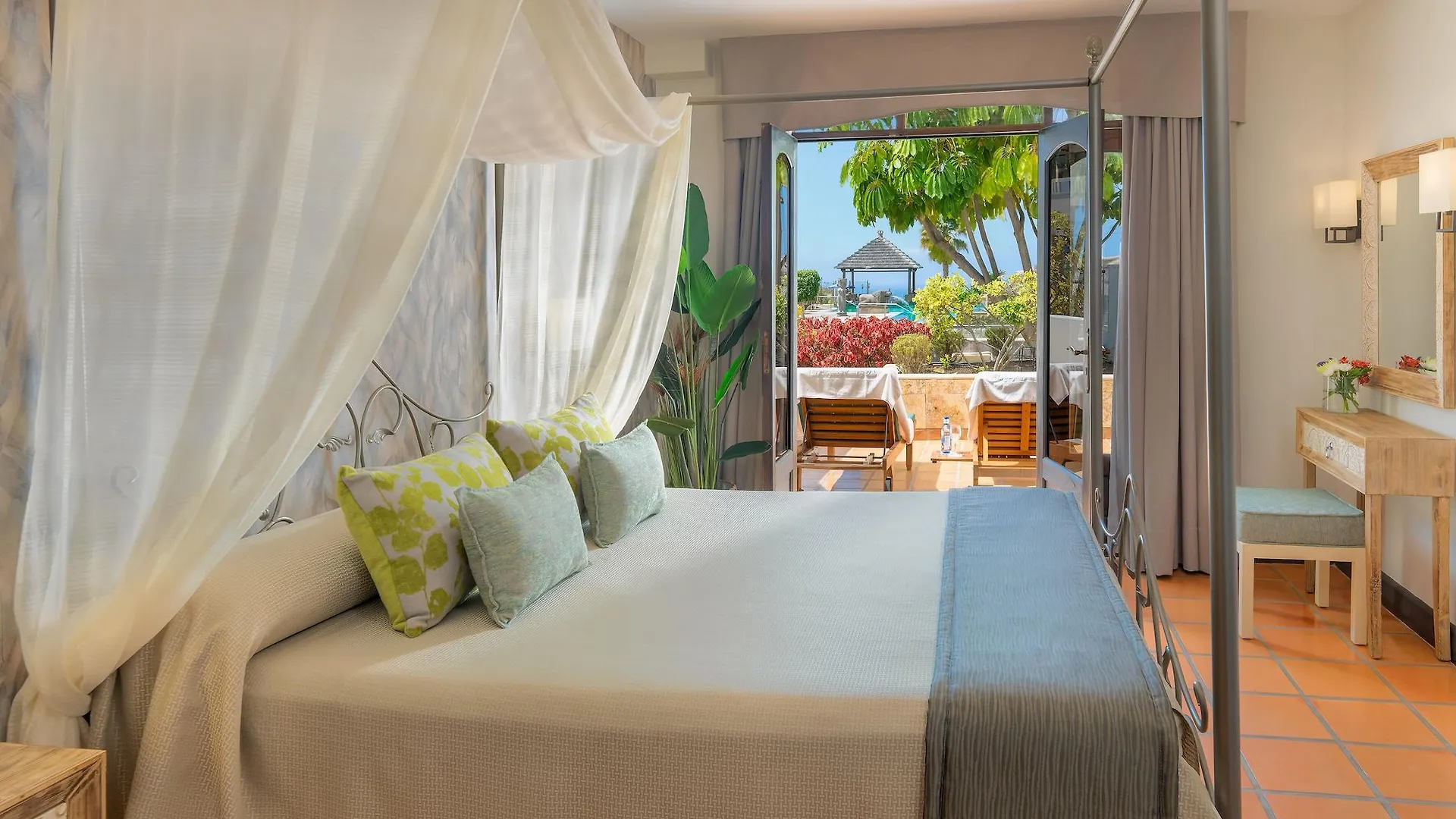 Regency Country Club, Apartments Suites Playa de las Americas  Hotel Playa de las Americas (Tenerife)